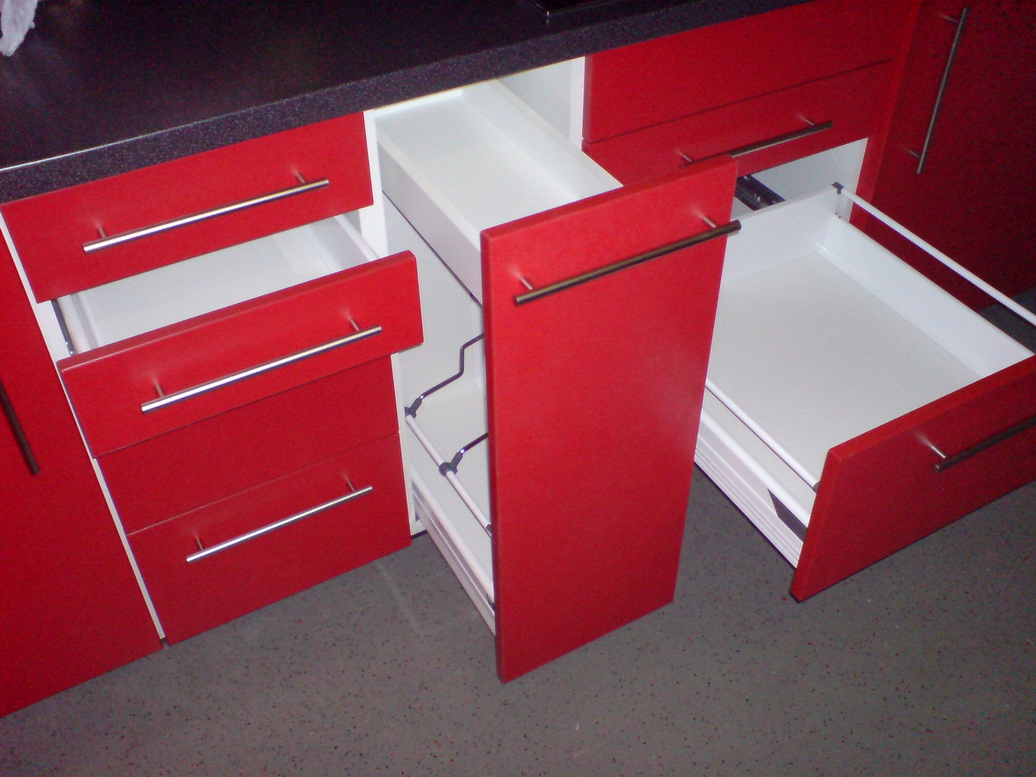 Küchen- und Badezimmermöbel, Arbeitsbeispiel 4